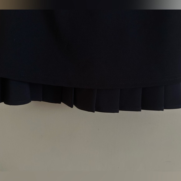 SHEIN Black Pleated Hem Mini Dress - Picture 3 of 3